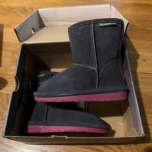 BEARPAW girls boots size 11